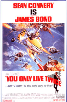 007: Sólo se vive dos veces (1967) Poster
